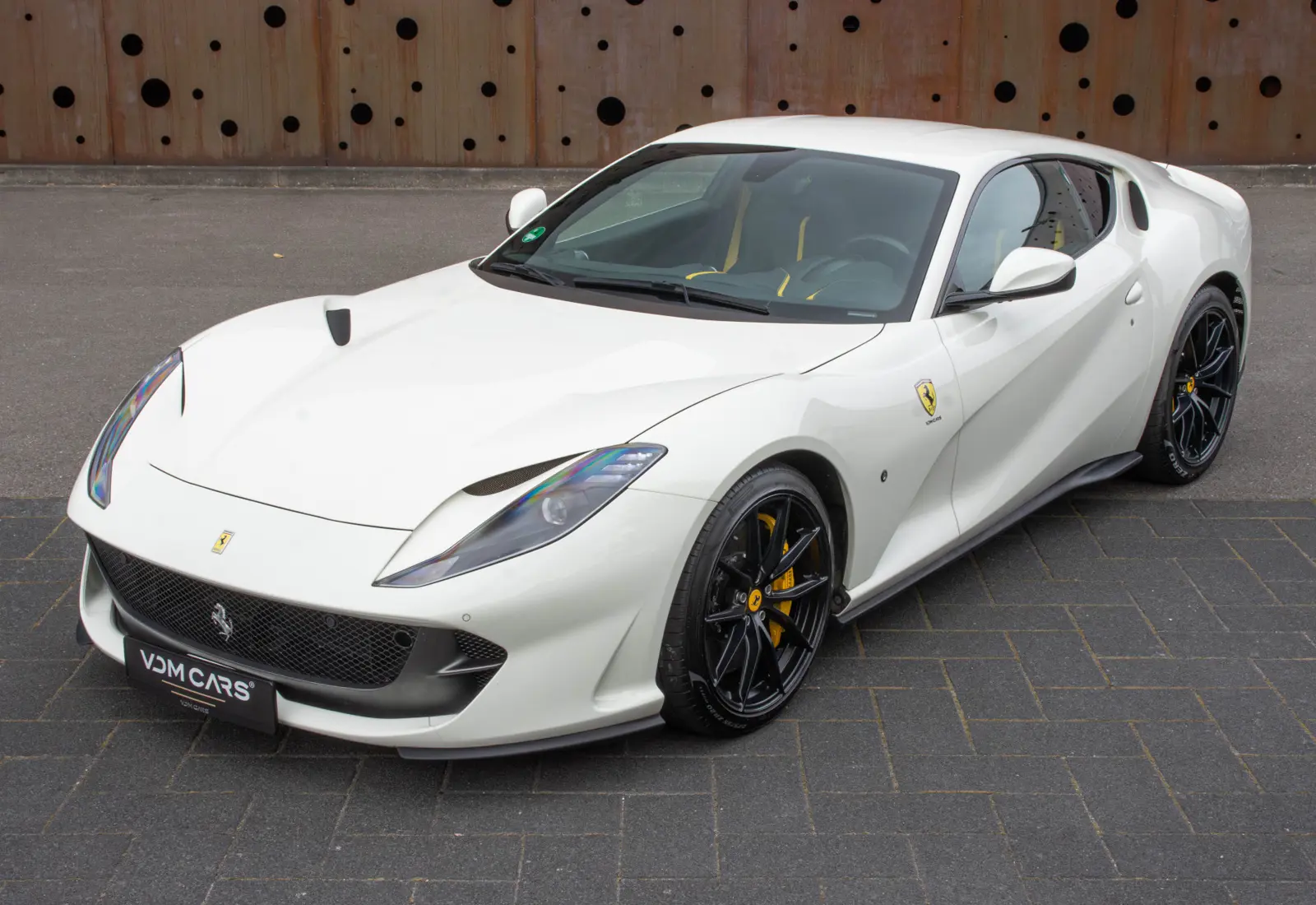 Ferrari 812 6.5 V12 Superfast HELE - 114319