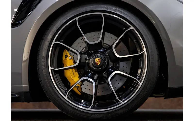 Porsche 911 Cabrio 3.8 Turbo S - 116163