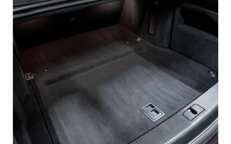 Audi A8 5.2 S8 quattro - 142796