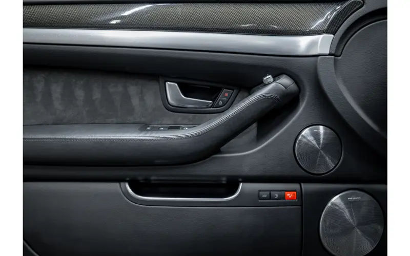 Audi A8 5.2 S8 quattro - 128930