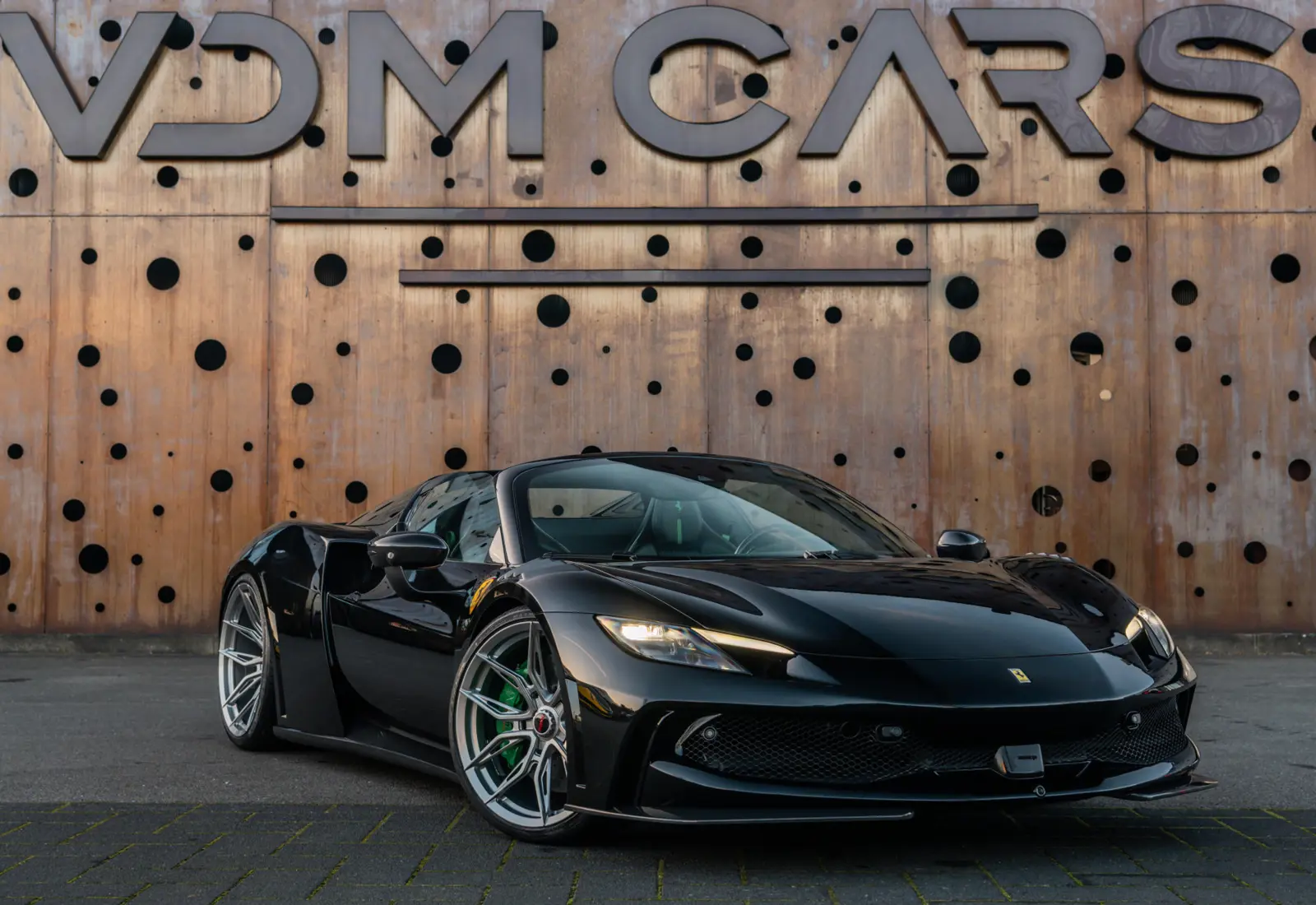 Ferrari 296 GTS 3.0 V6 N-LARGO - 132553