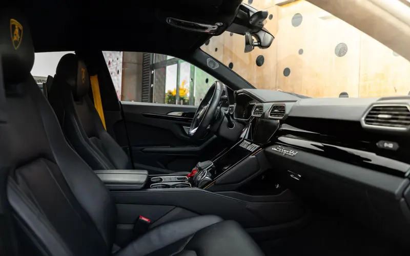 Lamborghini Urus 4.0 V8 Graphite Capsule - 177150